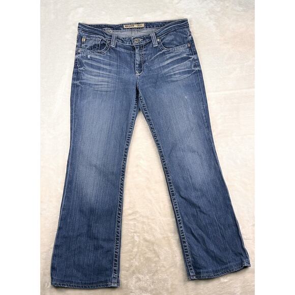 Big Star Women’s Distressed Denim Maddie Mid Rise Fit Size 32L Bootcut - Picture 1 of 9